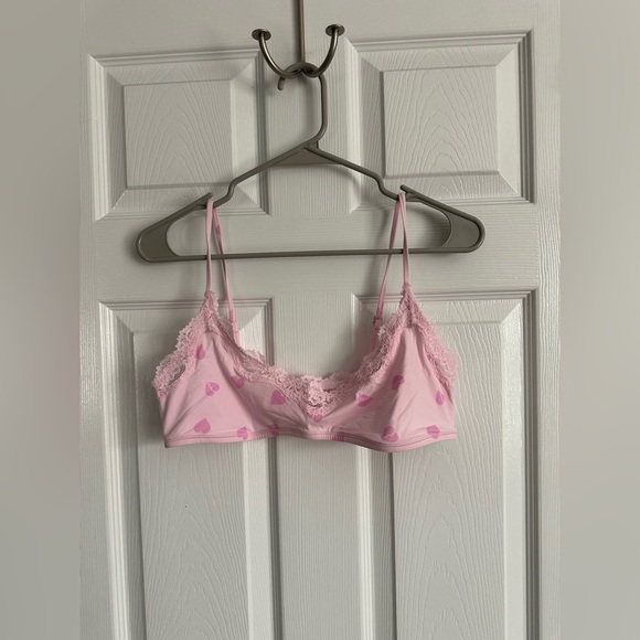 SKIMS Fits Everybody Heart Lace Scoop Bralette - Picture 2 of 4